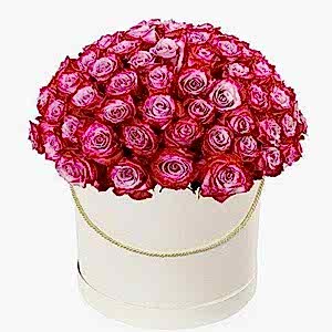 deep-cherry-roses-hat-box-380203.jpg